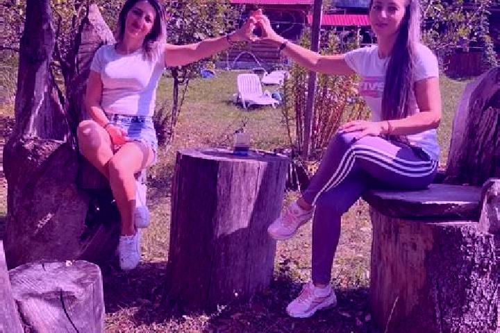 Iris, 27 — Escort in Aldesti, Romania