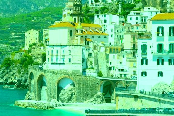 Iris, 27 — Escort in Loreto, Italy