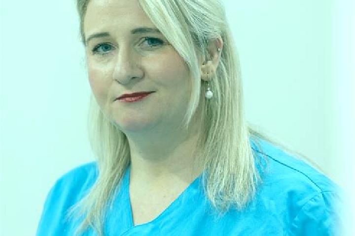 Iris, 27 — Escort in Mielkendorf, Germany