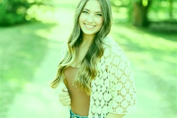 Iris, 27 — Escort in North Mankato, United States
