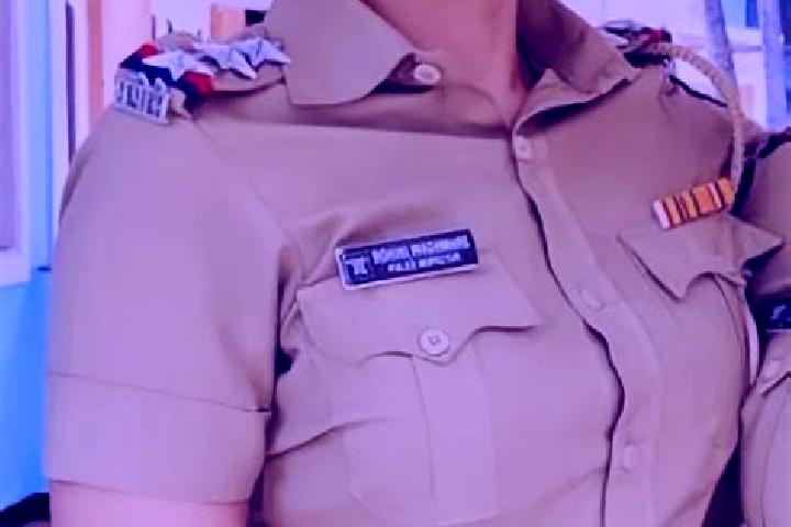 Iris, 27 — Escort in Panoor, India