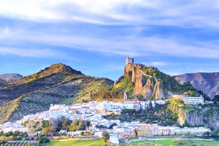 Iris, 27 — Escort in Regumiel de la Sierra, Spain