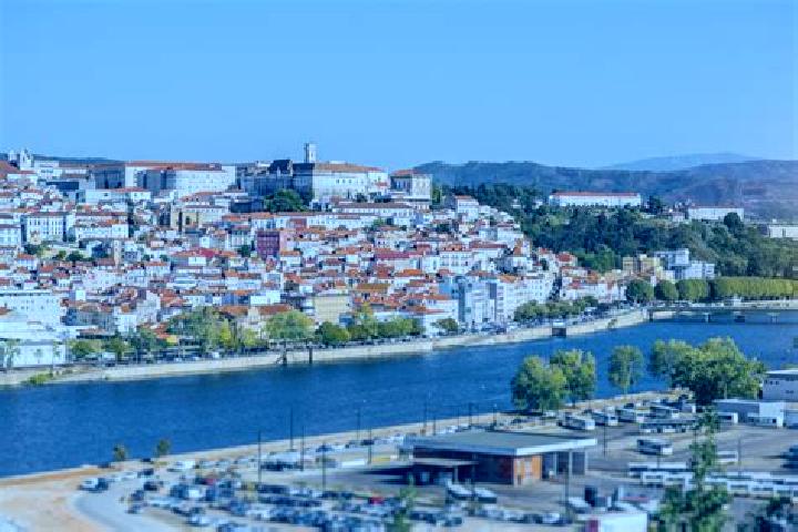 Iris, 27 — Escort in Vilela, Portugal