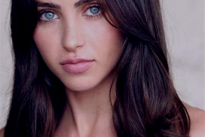 Iris, 28, a black brown-eyed mixed companion based in Teocotitla. Offering OWO, Massage, Striptease. Available for incall and outcall, overnight bookings ava...
