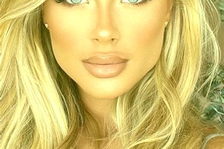 Iris, 28, a blonde blue-eyed latina companion based in Tiandiba. Offering 69, Travel Companion, CIM. Available for incall and outcall, day and evening dates.