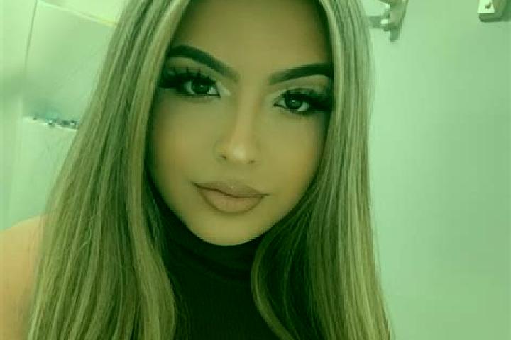 Iris, 28, a blonde brown-eyed latina companion based in Komorowice Krakowskie. Offering GFE, Erotic Massage, Party Girl, Duos. Available for incall and outca...