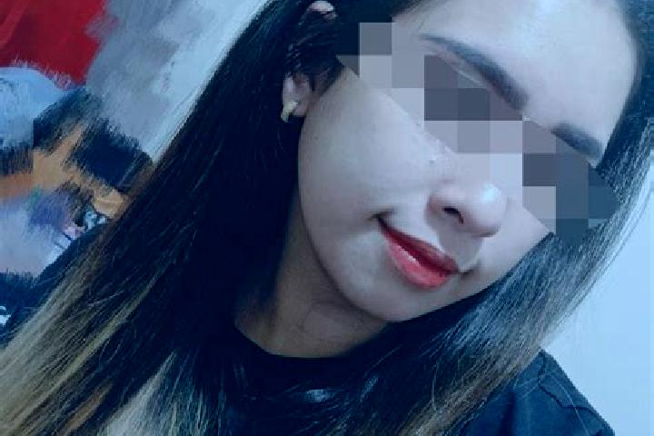 Iris, 28, a blonde dark-eyed asian companion based in Shebalino. Offering Erotic Massage, Striptease, Tantra, Couples, Domination. Available for incall and o...
