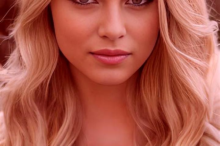 Iris, 28, a blonde dark-eyed caribbean companion based in Fu ao. Offering Prostate Massage, Deep French Kissing, A-Level. Available for incall and outcall, d...