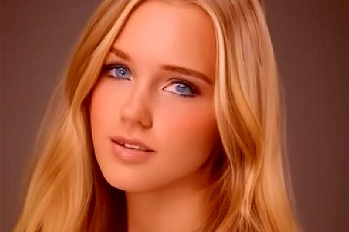 Iris, 28, a blonde grey-eyed middle eastern companion based in Valleseco. Offering Deep French Kissing, Fetish, Massage. Available for incall and outcall, ov...