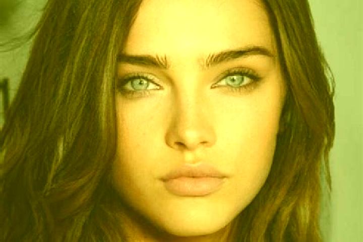 Iris, 28, a brunette green-eyed caribbean companion based in Carema. Offering Couples, Girlfriend Experience, Fetish. Available for incall and outcall, overn...