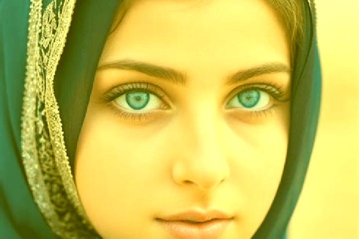 Iris, 28, a chestnut blue-eyed middle eastern companion based in Moirang. Offering Fetish, CIM, Deep French Kissing, Girlfriend Experience, GFE. Available fo...