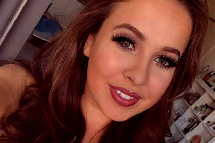 Iris, 28, a dark blonde amber-eyed latina companion based in Bamford. Offering BDSM, Dinner Date, Erotic Massage, A-Level. Available for incall and outcall, ...