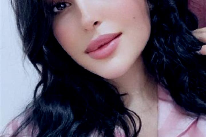 Iris, 28 — Escort in Boureit, Morocco