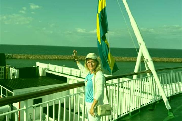 Iris, 28 — Escort in Faergelanda, Sweden