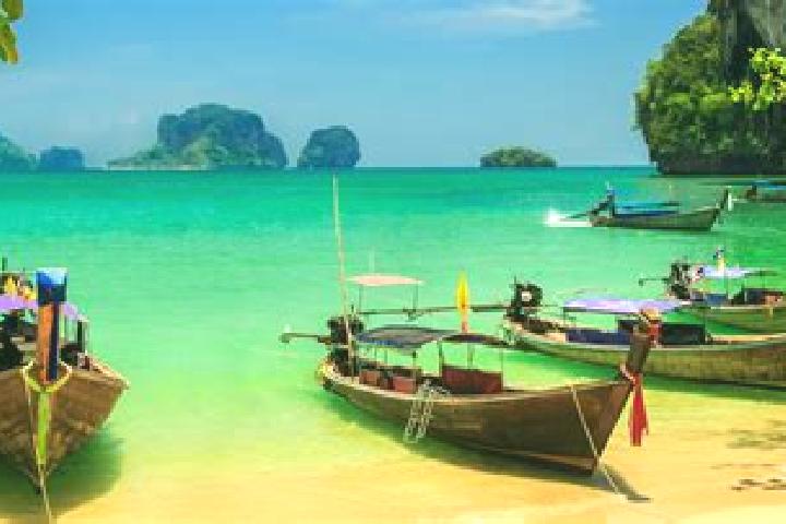 Iris, 28 — Escort in Khao Wong, Thailand