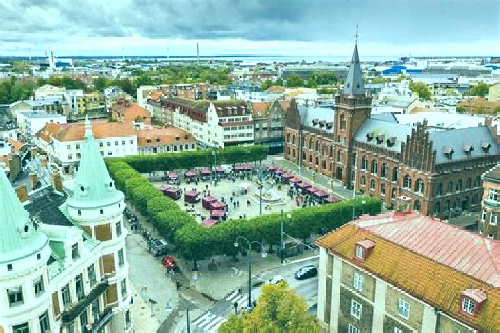 Iris, 28 — Escort in Landskrona, Sweden