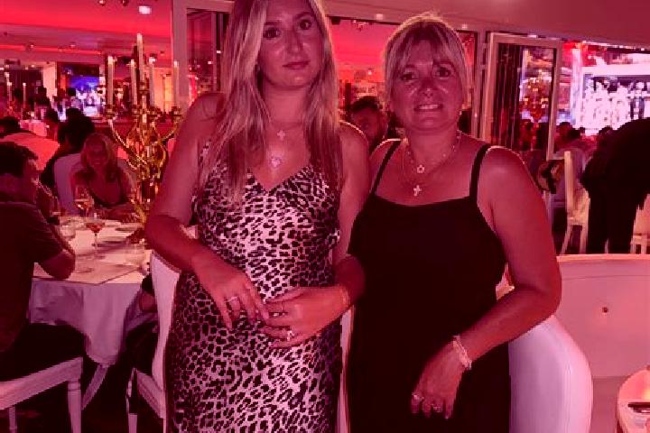 Iris, 28 — Escort in Le Nayrac, France