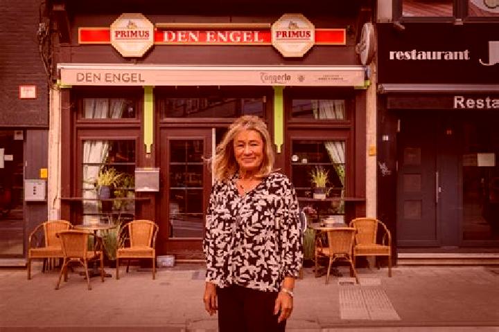 Iris, 28 — Escort in Sint-Pauwels, Belgium