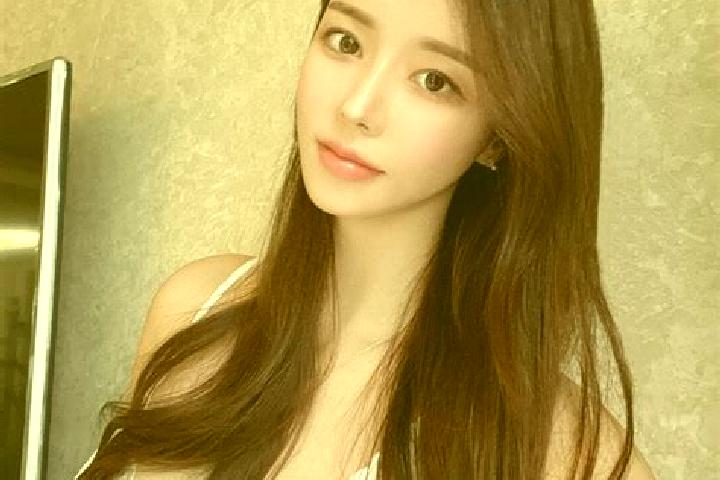 Iris, 28 — Escort in Xiamengxiang, China