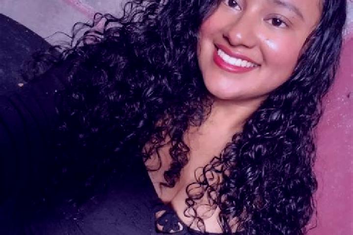 Iris, 28 — Escort in Yauyupe, Honduras
