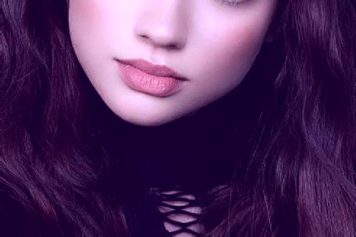 Iris, 29, a auburn dark-eyed european companion based in Otsem. Offering Couples, Travel Companion, Domination. Available for incall and outcall, day and eve...