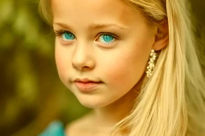 Iris, 29, a blonde blue-eyed caribbean companion based in Avinyonet del Penedes. Offering GFE, Party Girl, CIM. Available for incall and outcall, overnight b...