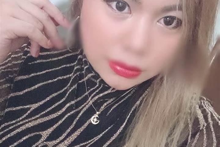 Iris, 29, a blonde brown-eyed asian companion based in Rosendale. Offering CIM, GFE, Fetish, Tantra. Available for incall and outcall, day and evening dates.