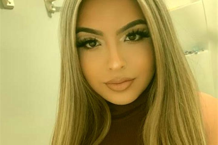 Iris, 29, a blonde grey-eyed latina companion based in Santu Floresti. Offering Erotic Massage, OWO, Fetish. Available for incall and outcall, overnight book...