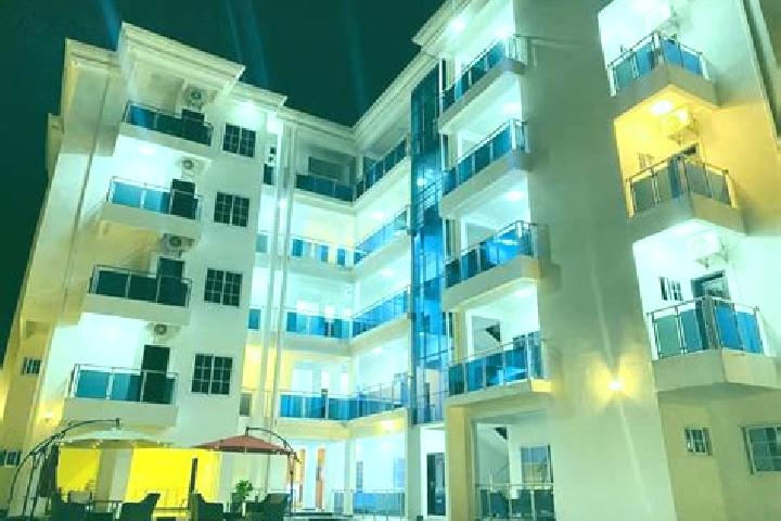 Iris, 29 — Escort in Buea, Cameroon