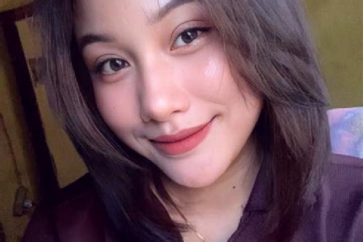 Iris, 29 — Escort in Kragan, Indonesia