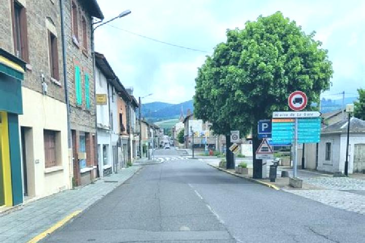 Iris, 29 — Escort in Sainte-Foy-l Argentiere, France