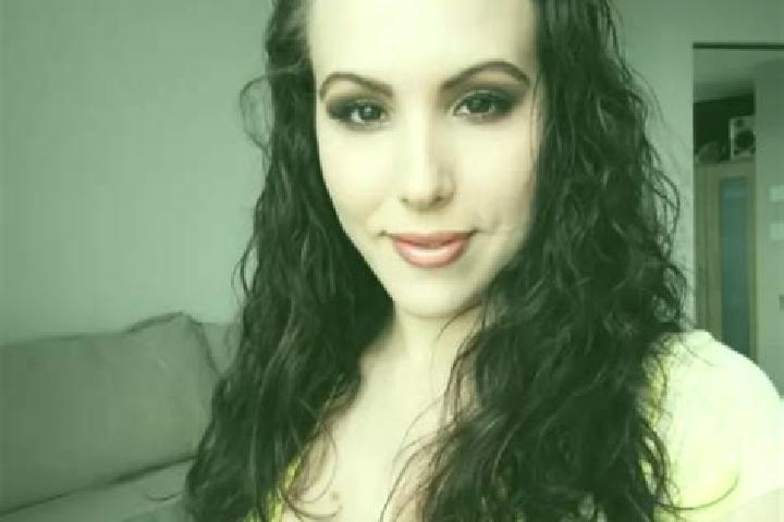 Iris, 30, a auburn dark-eyed caucasian companion based in Yzeures-sur-Creuse. Offering Party Girl, Overnight, Domination. Available for incall and outcall, d...