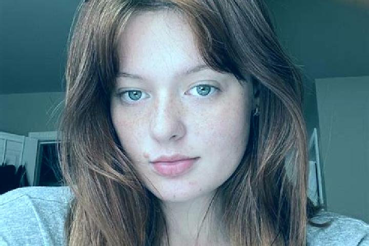 Iris, 30, a chestnut blue-eyed ebony companion based in San Gregorio de Polanco. Offering Overnight, CIM, Deep French Kissing. Available for incall and outca...