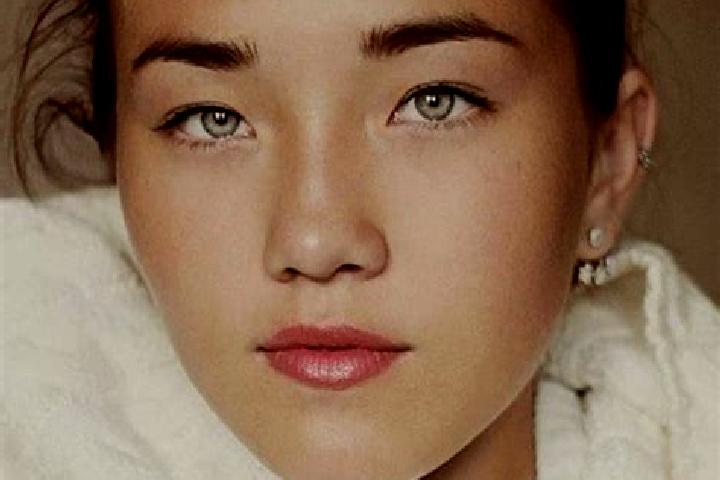 Iris, 30, a dark blonde amber-eyed caucasian companion based in Chilapa 1ra. Seccion (Margen Izquierda). Offering Travel Companion, Massage, Duos, Deep Frenc...