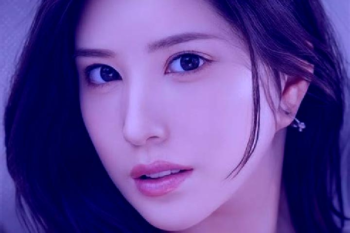 Iris, 30 — Escort in Nagi, Japan