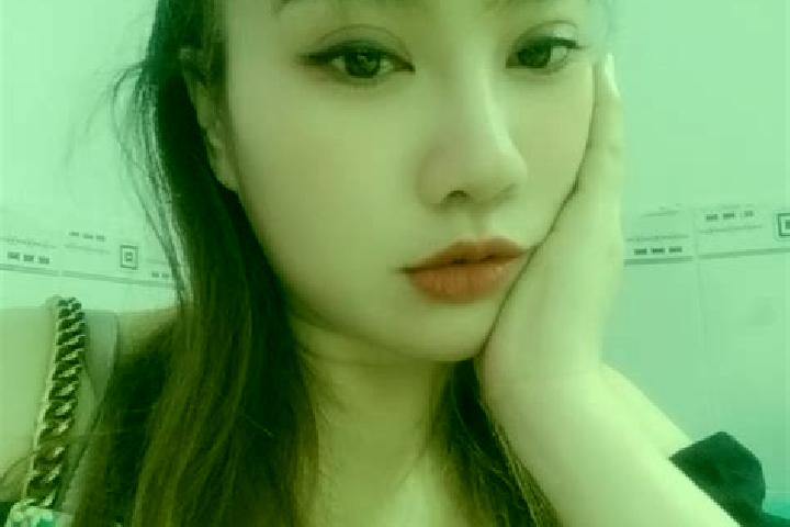 Iris, 30 — Escort in Nang Mau, Vietnam