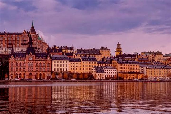 Iris, 30 — Escort in Stangby, Sweden
