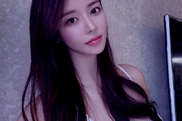 Iris, 30 — Escort in Tiepu, China