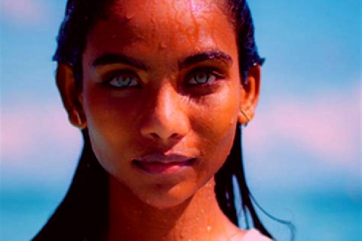 Iris, 31, a auburn blue-eyed indian companion based in Glimmen. Offering Couples, Domination, 69, BDSM. Available for incall and outcall, overnight bookings ...