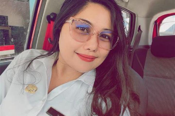 Iris, 31 — Escort in Beo, Indonesia