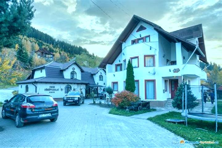 Iris, 31 — Escort in Fundu Moldovei, Romania