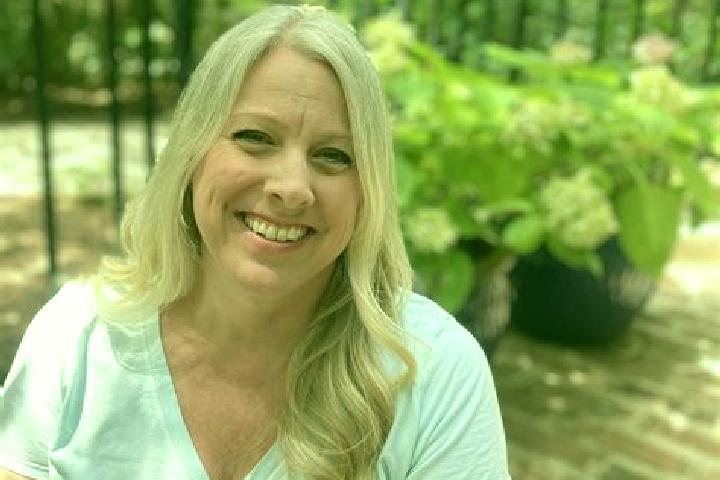 Iris, 31 — Escort in Ohioville, United States