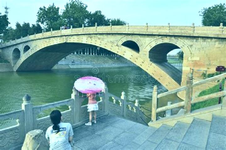 Iris, 31 — Escort in Zhaozhou, China