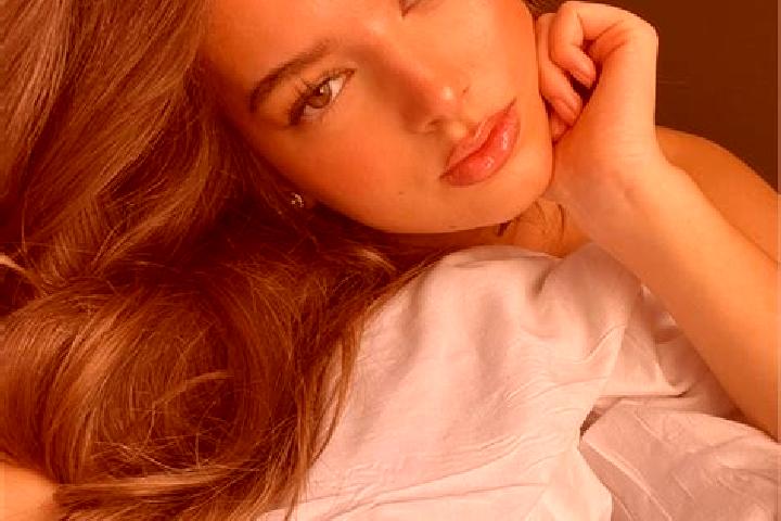 Iris, 32, a brunette hazel-eyed caribbean companion based in Sint-Huibrechts-Hern. Offering Duos, OWO, Tantra, Striptease. Available for incall and outcall, ...
