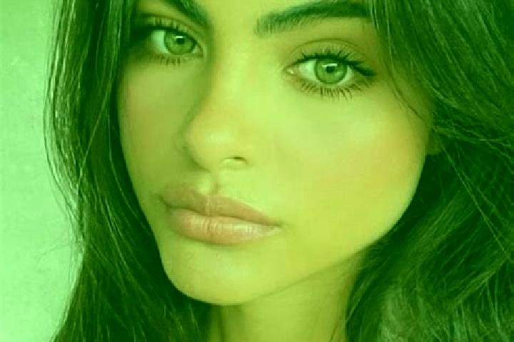 Iris, 32, a brunette hazel-eyed mediterranean companion based in Wijhe. Offering Massage, Couples, Dinner Date, Overnight. Available for incall and outcall, ...