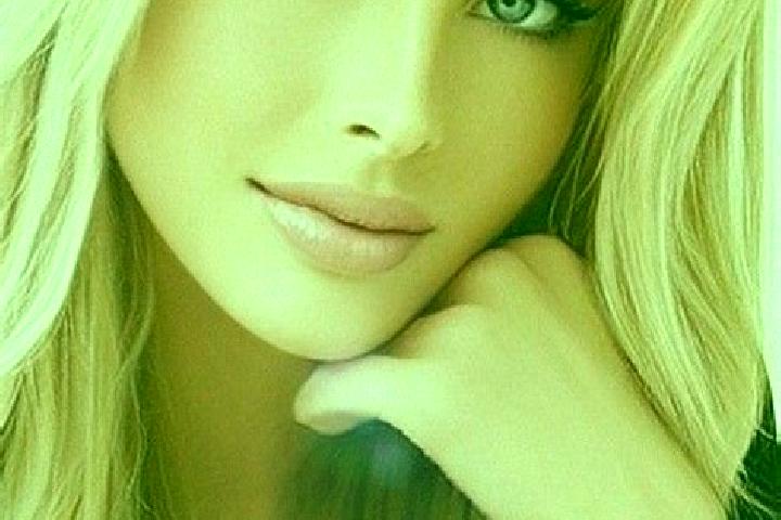 Iris, 32, a dark blonde blue-eyed caucasian companion based in Sewen. Offering OWO, Party Girl, GFE, Fetish. Available for incall and outcall, day and evenin...