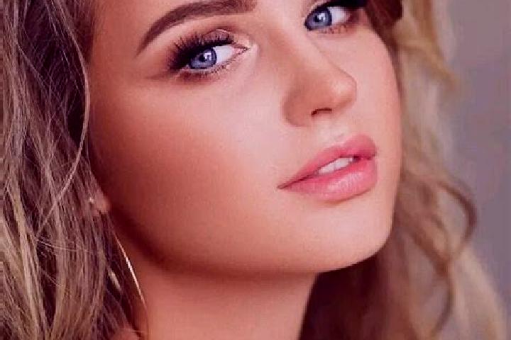 Iris, 32, a dark blonde blue-eyed ebony companion based in Meghraj. Offering Fetish, Prostate Massage, Massage, GFE. Available for incall and outcall, overni...