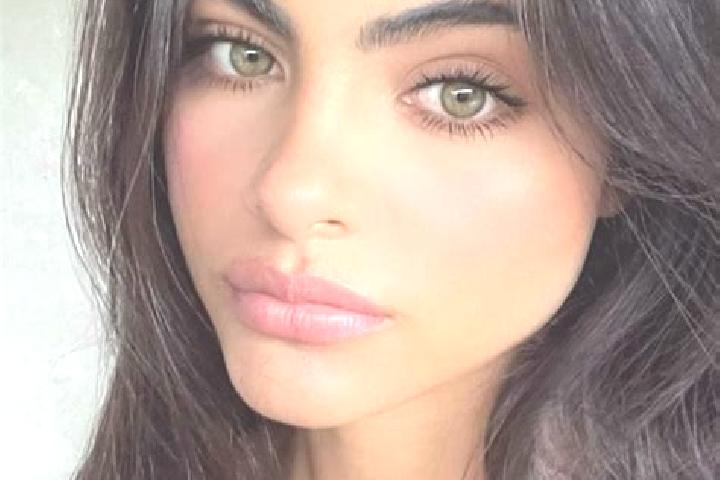 Iris, 32, a dark blonde dark-eyed indian companion based in Bad Schandau. Offering OWO, Deep French Kissing, Roleplay. Available for incall and outcall, day ...