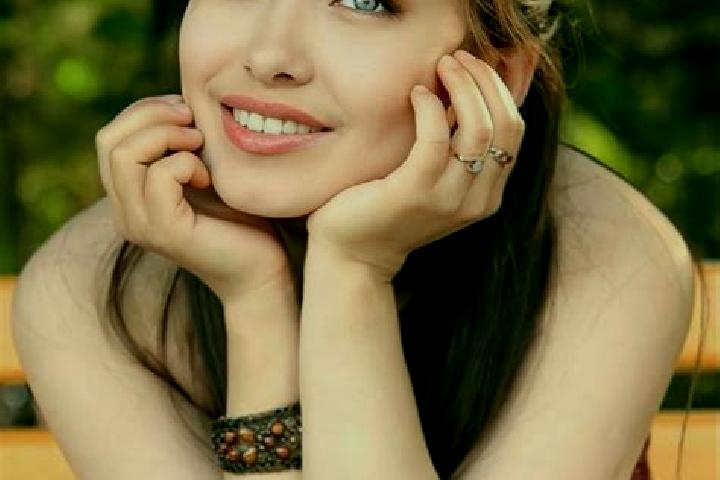 Iris, 32, a red blue-eyed asian companion based in Stekene. Offering Striptease, Travel Companion, Dinner Date, GFE, OWO. Available for incall and outcall, o...