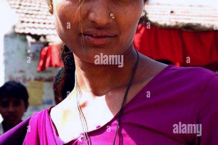 Iris, 32, a red blue-eyed indian companion based in Saint-Mard. Offering CIM, Massage, Tantra. Available for incall and outcall, overnight bookings available.